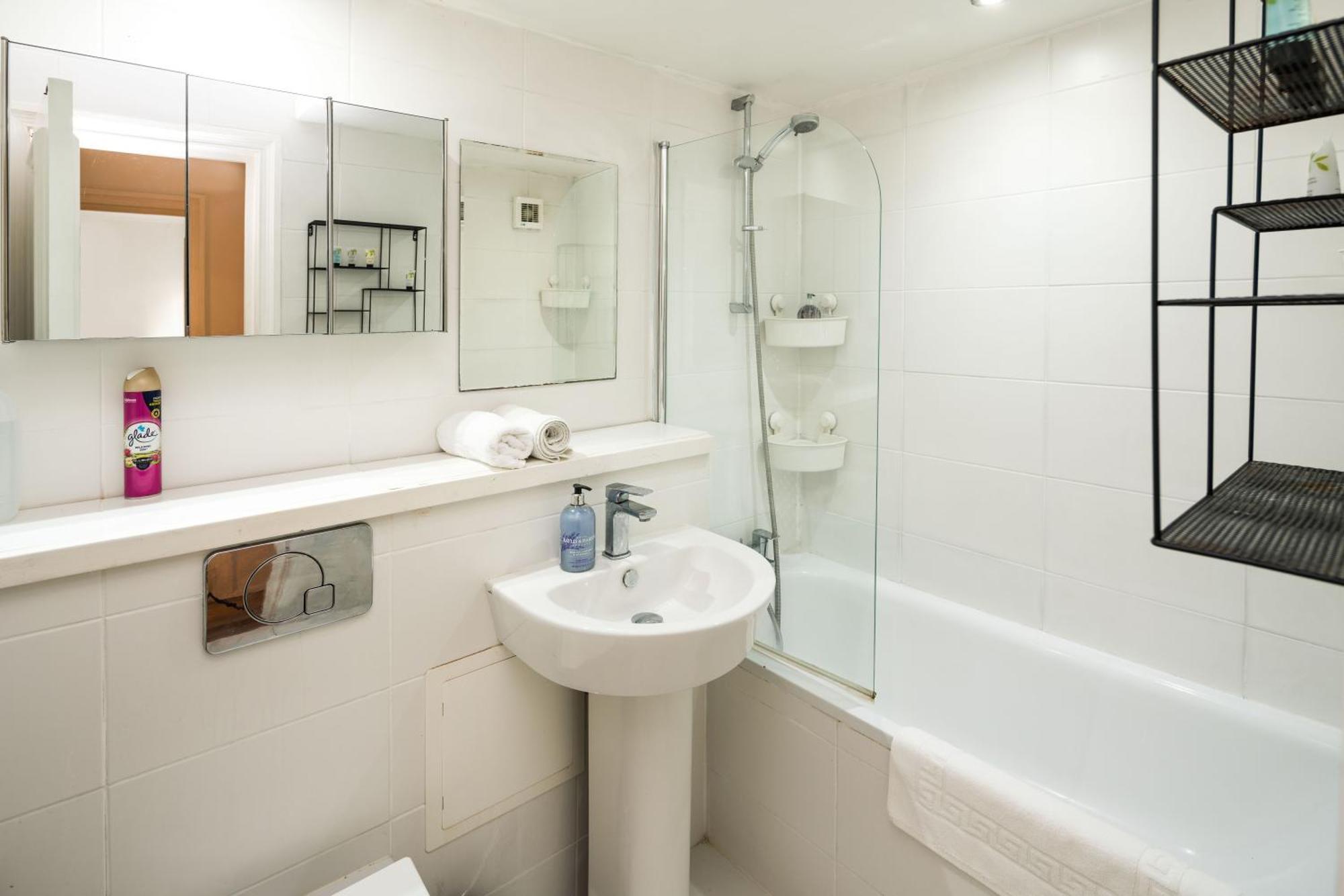 Cozy 1 Bedroom / Gloucester Road / Kensington 런던 외부 사진
